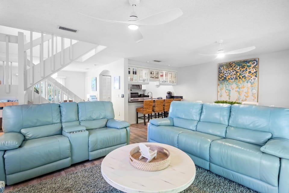Kismet by the Sea Apartment in Holmes Beach