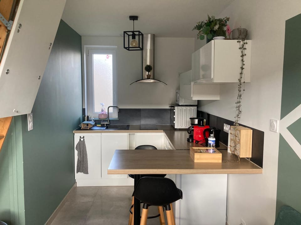 Étable rénovée en studio à la campagne Bed and Breakfast in Hauts-de-France