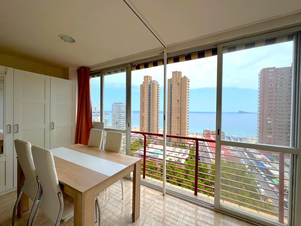 Balcony/Terrace, Dining area
