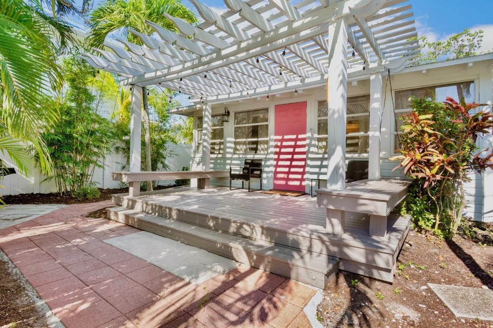 Patio, Seating area