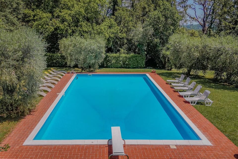 Garden, Swimming pool