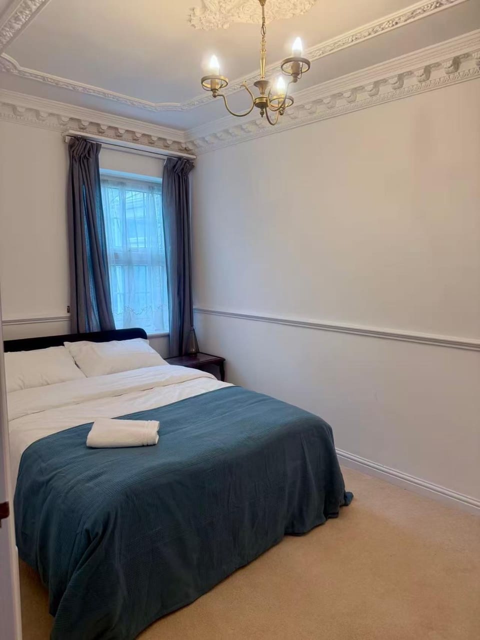 K house Bed and Breakfast in Harrow