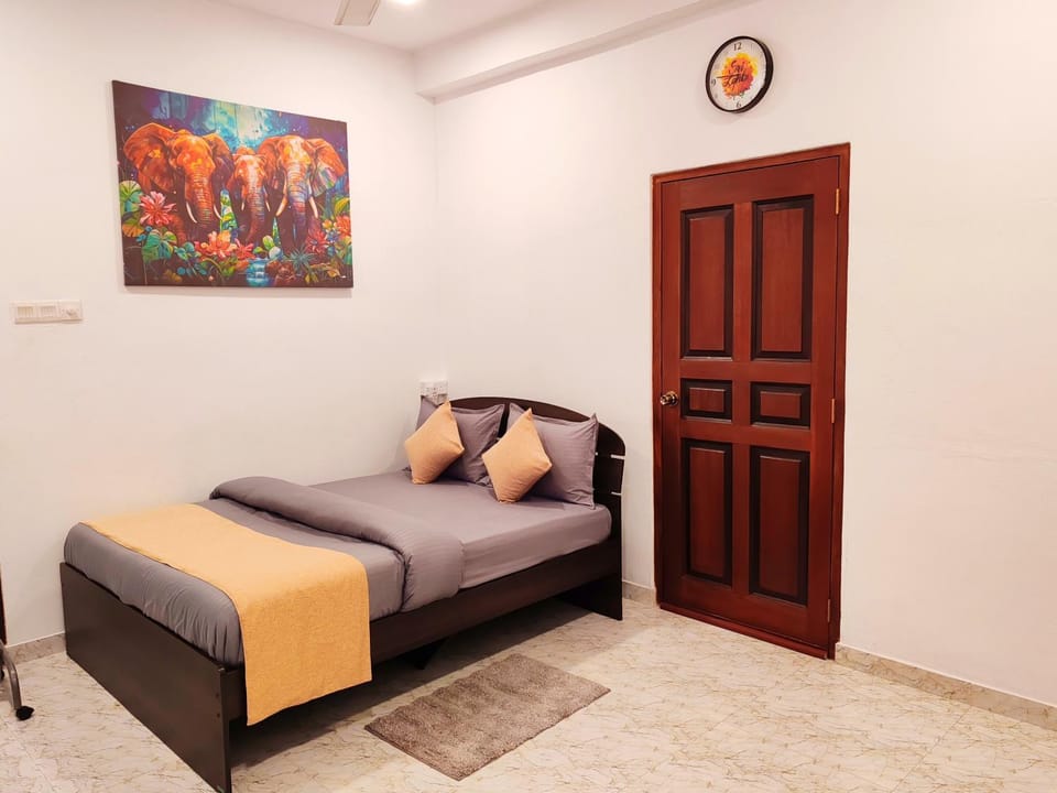 Bed, Bedroom