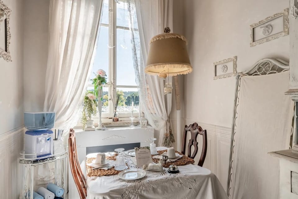 Property building, Living room