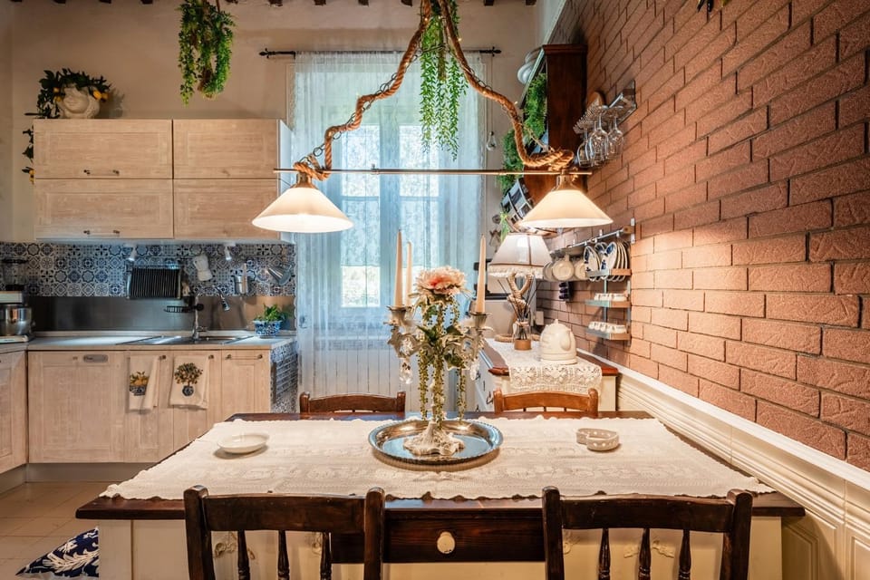 Property building, Kitchen or kitchenette, Living room