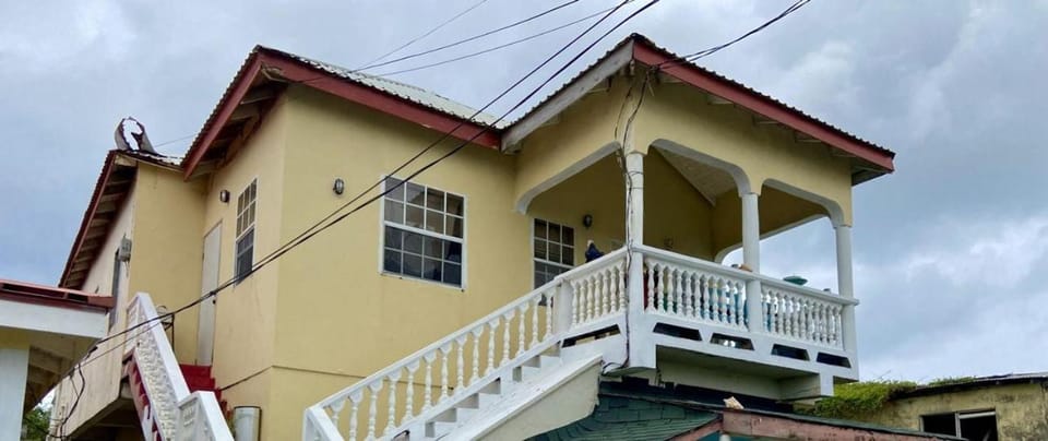 Property building, Balcony/Terrace, Balcony/Terrace