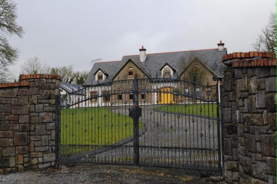 The Mansion House in County Galway