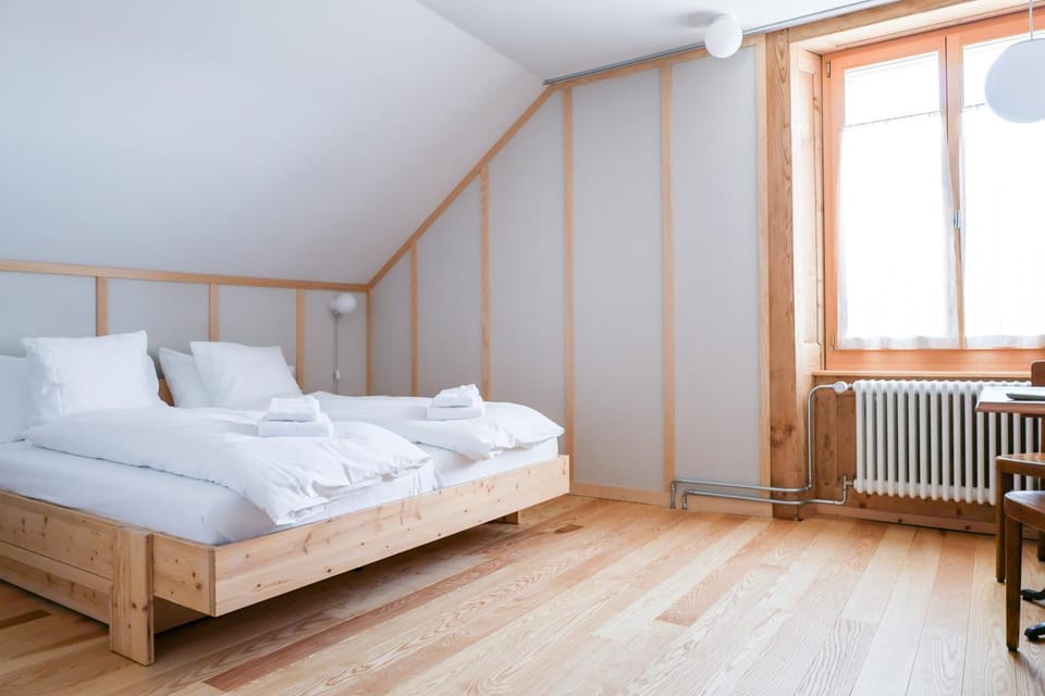 Bed, Photo of the whole room