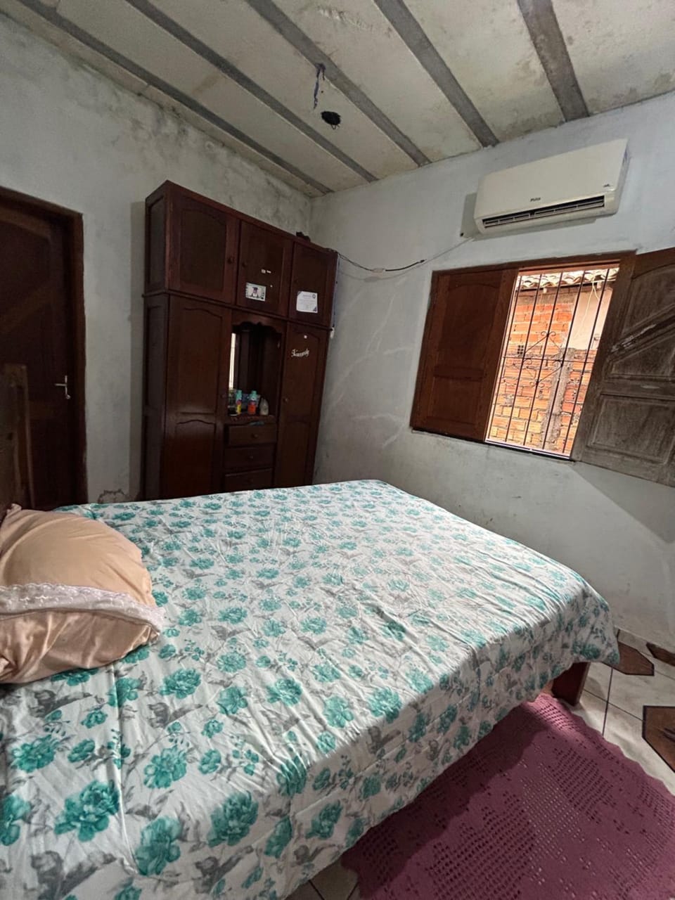Bed, Photo of the whole room, Bedroom, wardrobe, air conditioner