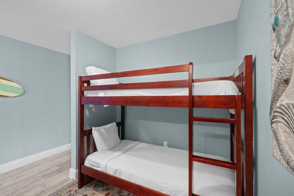 Bed, Bedroom, bunk bed