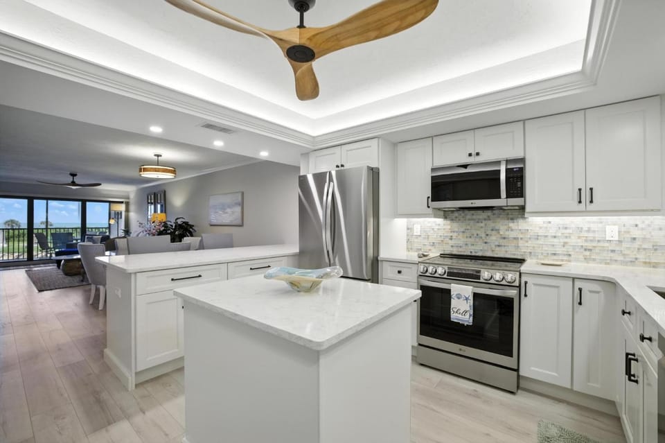 Sand Pointe 214 House in Sanibel Island