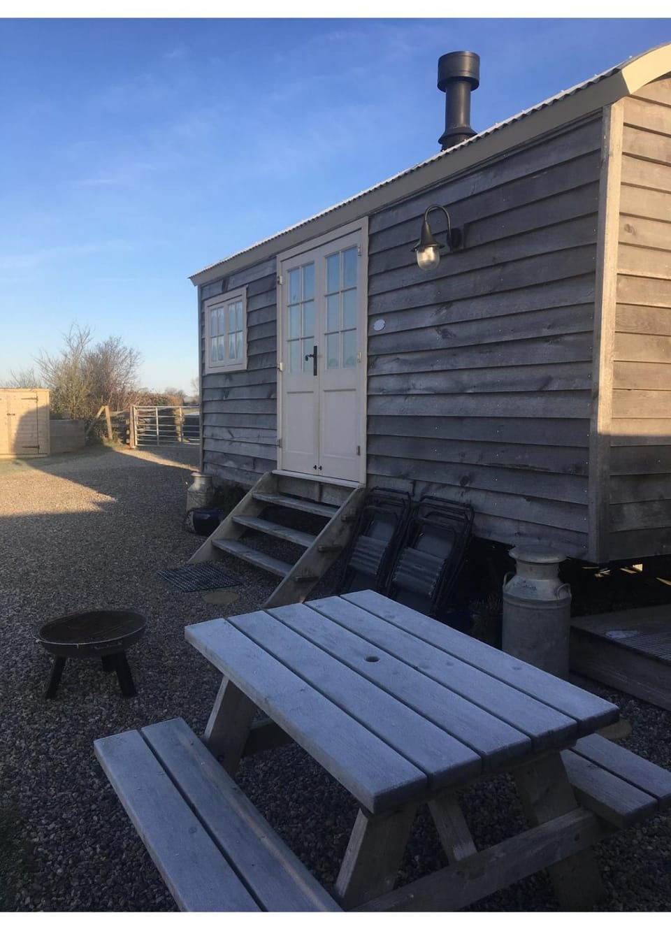 The shepherds hut tarka views Campground/ 
RV Resort in Bideford