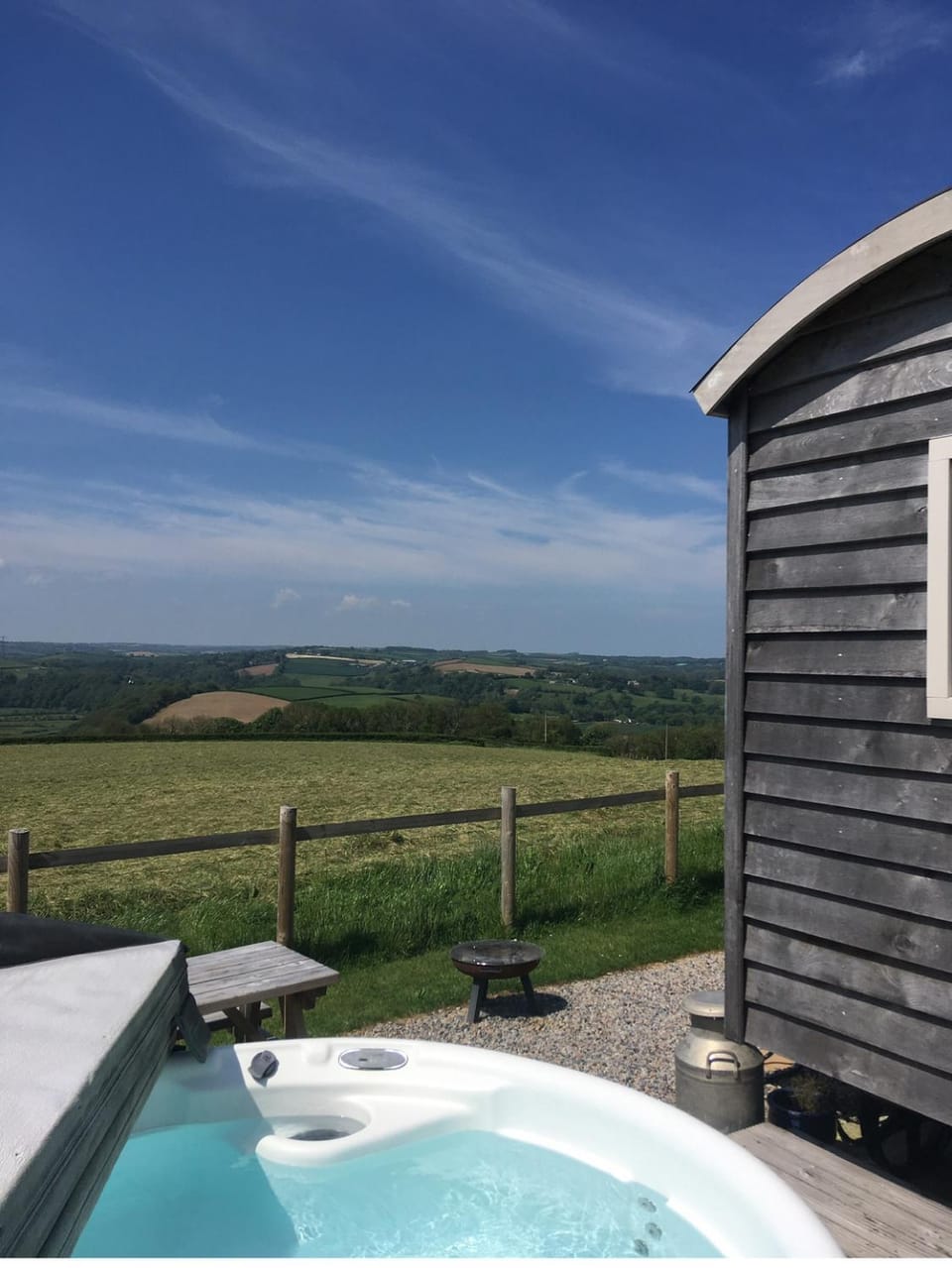 The shepherds hut tarka views Campground/ 
RV Resort in Bideford