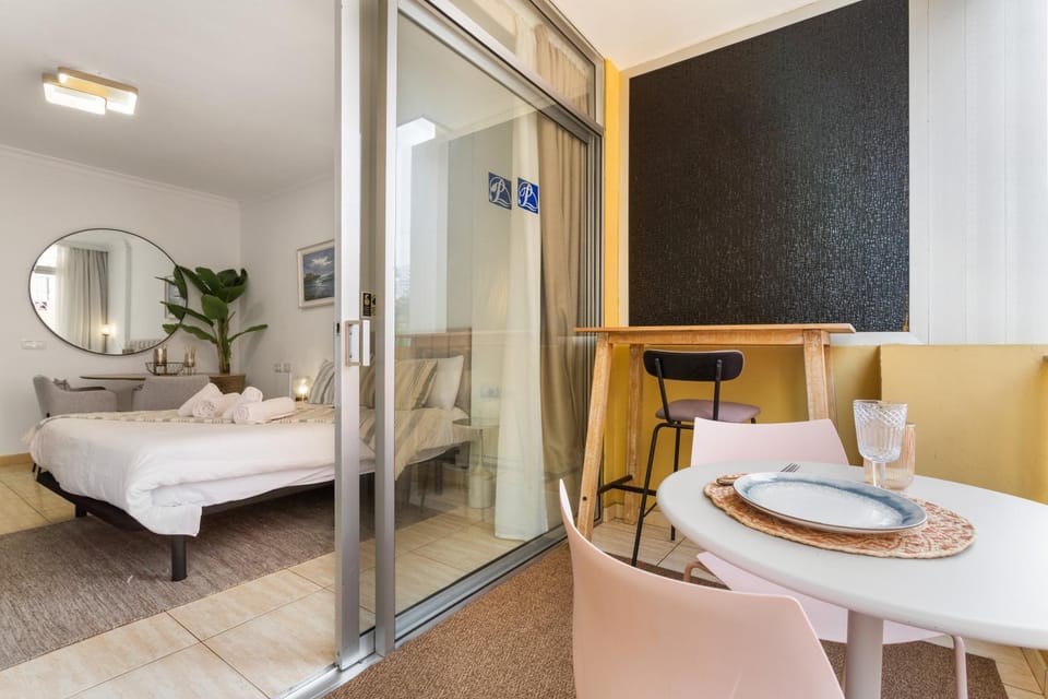 Living room, Bedroom