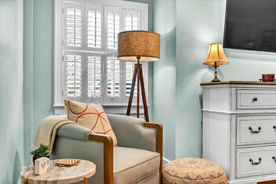 Bohemian Bliss at Bird Baldwin by Lucky Savannah House in Savannah