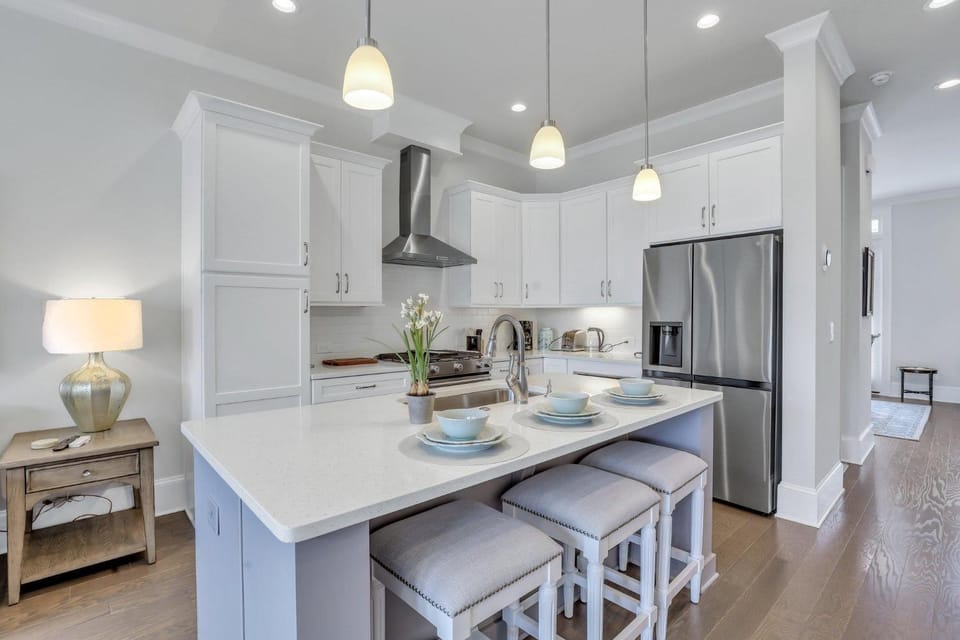Southern River Retreat by Lucky Savannah House in Savannah