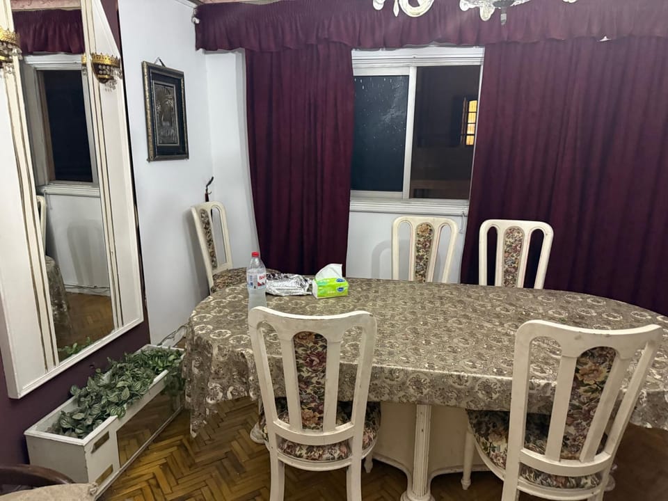 abdelhamid badawy 5 min away from airport Apartment in Cairo Governorate