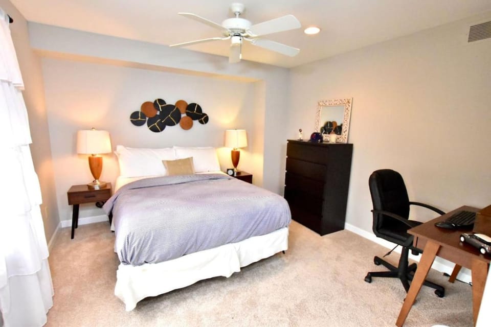 Bed, Bedroom