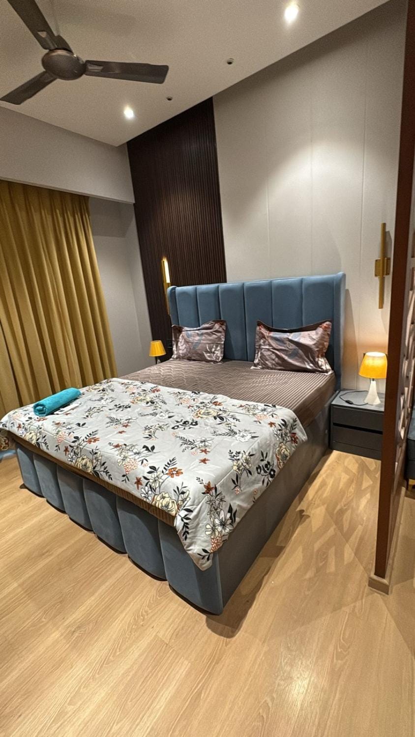 Bing Bang Stylish Urban Stay Apartment in Noida