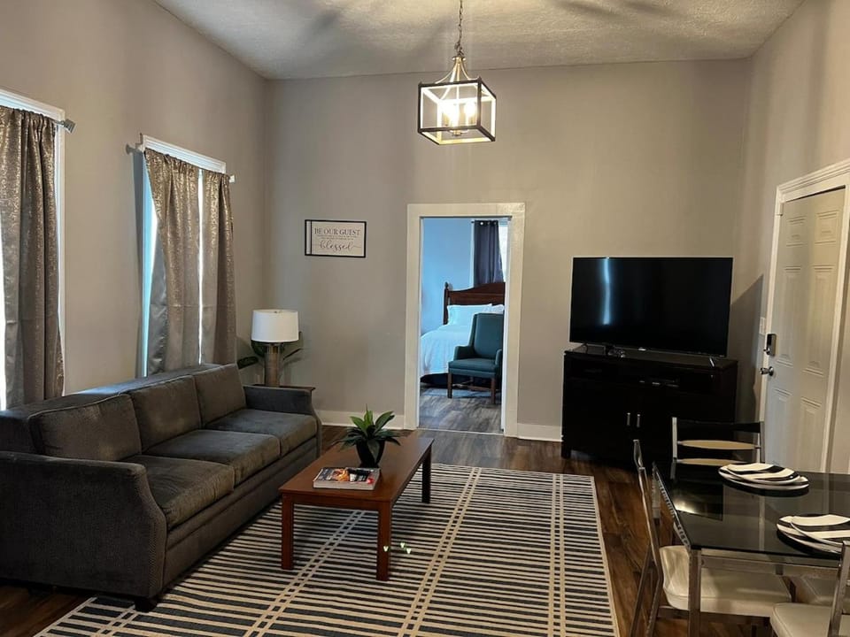 Gold Suite Apartment in South Carolina