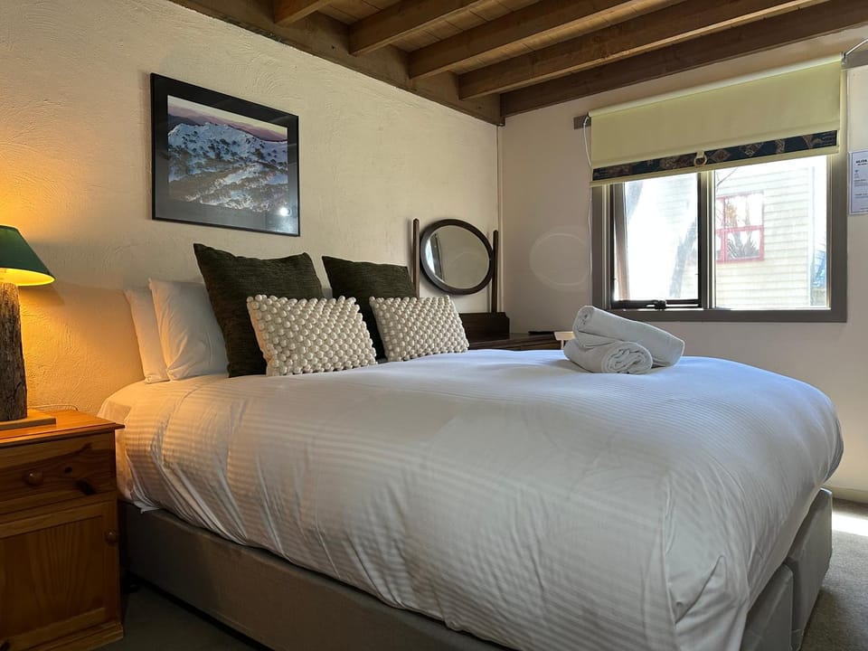 Silver Brumby Chalet alpine-getaways Chalet in Dinner Plain