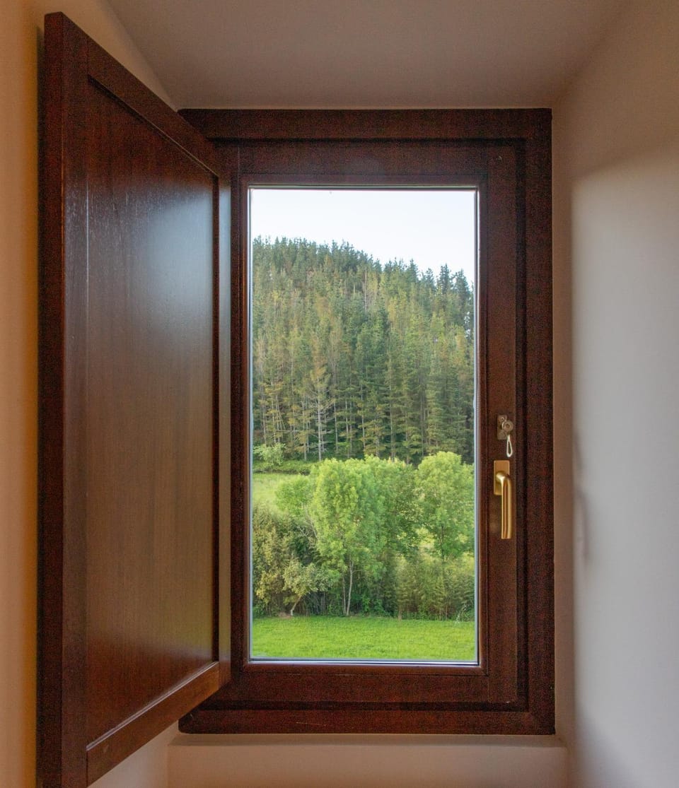 Ostatu Mutiloa Bed and Breakfast in Basque Country