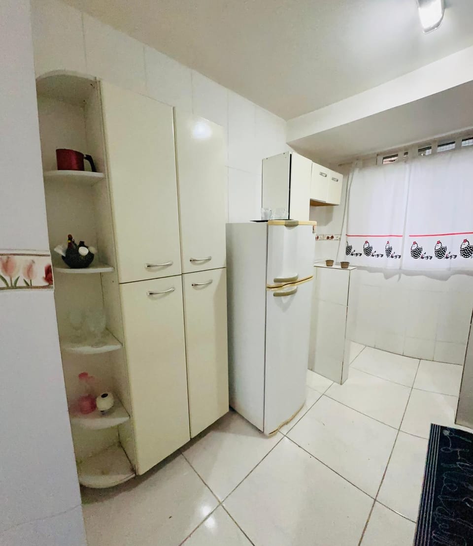Kitchen or kitchenette, oven