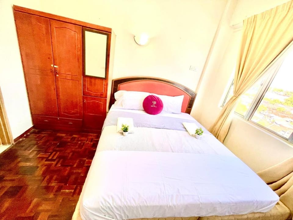 Sweet home 2 Bedroom Glory BeachResortWiFi Netflix Freeparking Apartment in Port Dickson