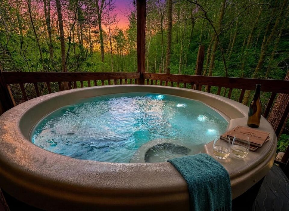 Natural landscape, Hot Tub