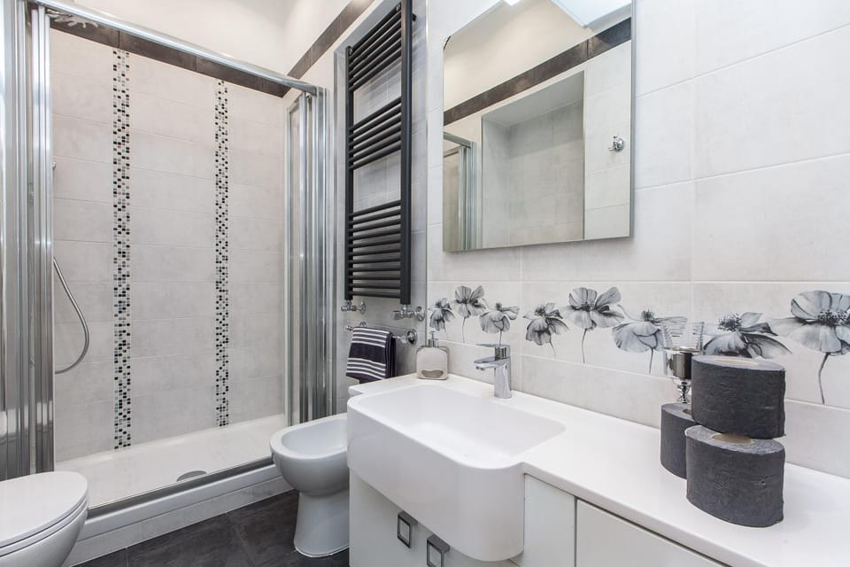 Appartamento Attrezzato ed elegante al Colosseo Apartment in Rome