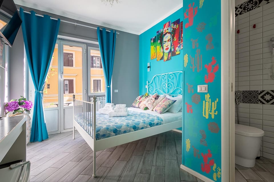 Bed, Bathroom, Photo of the whole room, Bedroom, towels