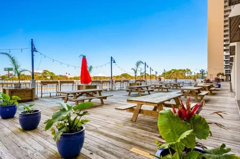 Lake view, Sea view