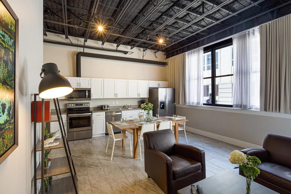 Whitaker Street Collection Unit 101 by Lucky Savannah Apartment in Savannah