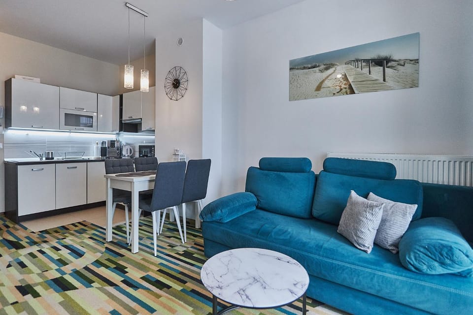 Kitchen or kitchenette, Living room, Seating area, Dining area, minibar