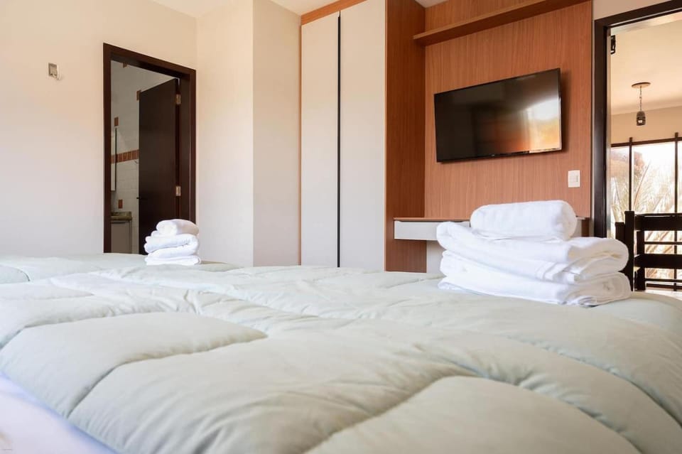 Casa de Campo c 4 Suites AC Wi-Fi em Sao Roque House in State of São Paulo