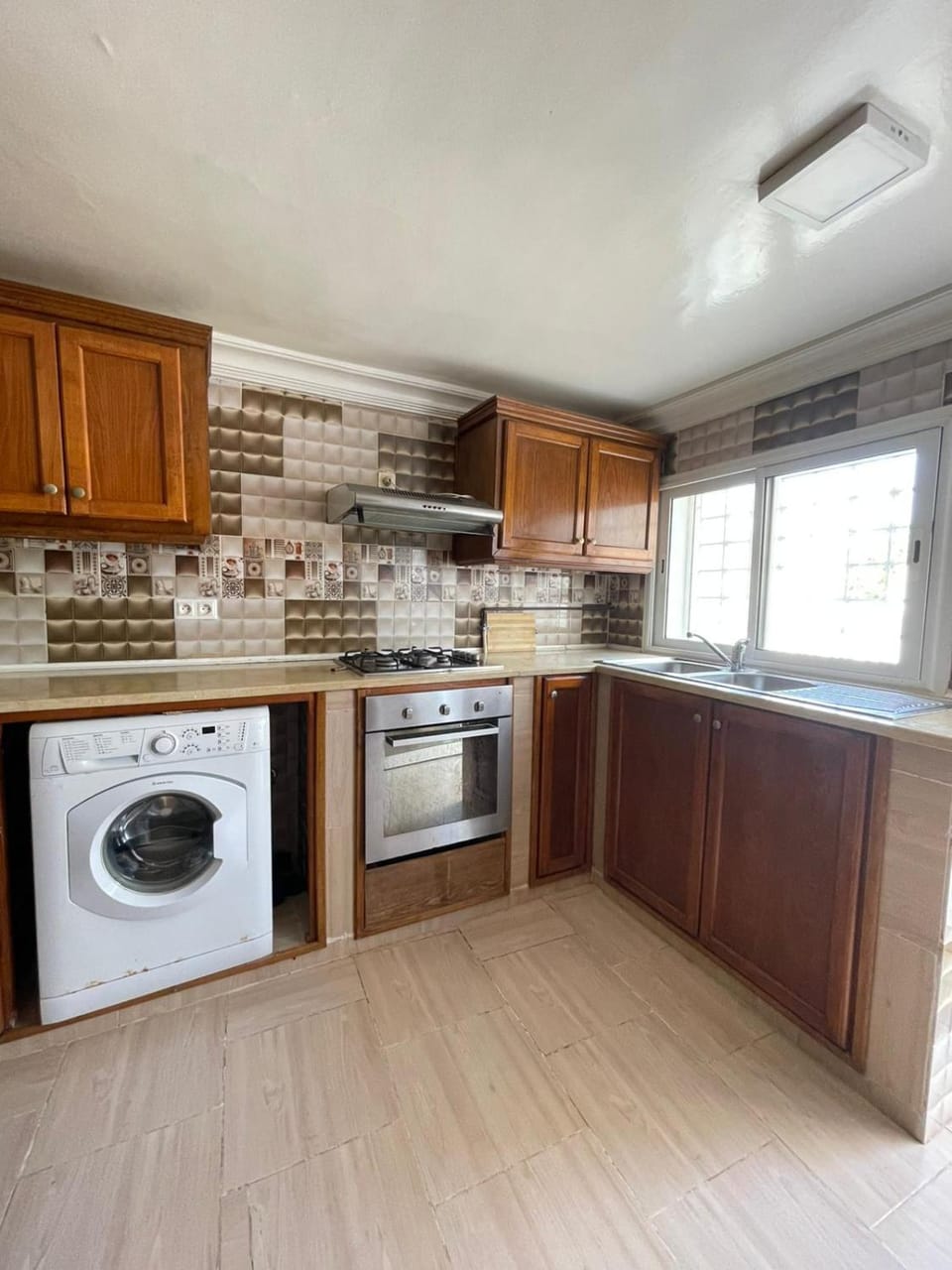 Appartement lum à Gammarth Idéal pour familles Apartment in Tunis