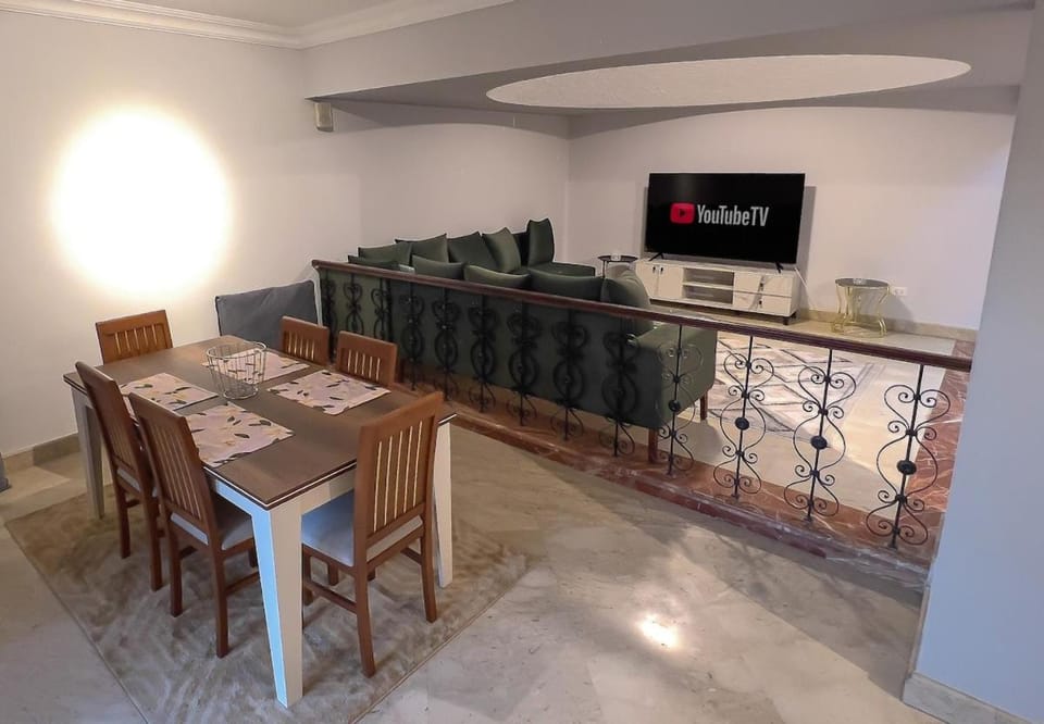 Premium 3BR Residence in Zamalek Apartment in Cairo