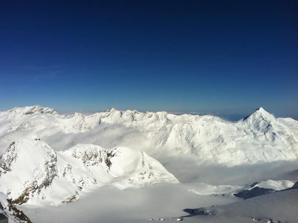 Natural landscape, Winter, Ski School, Skiing, Other, Hiking, Cycling, Mountain view