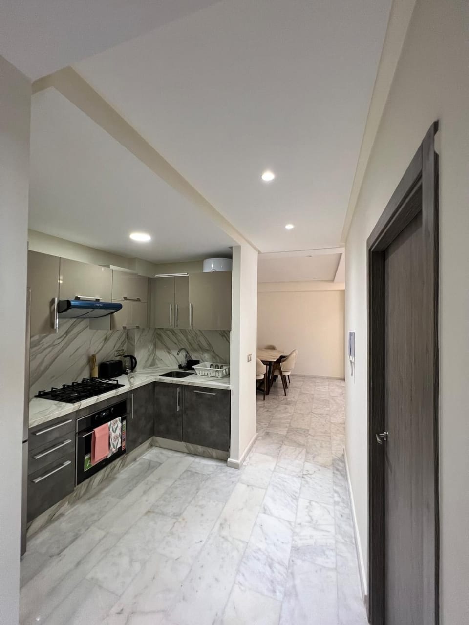 Cozy apartment Beach and Souk within walking distance Apartment in Tangier