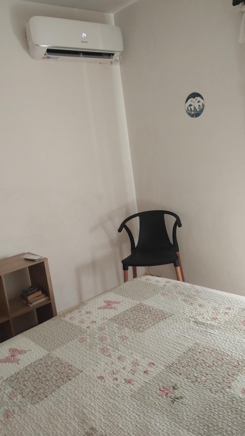 Bed, Bedroom, air conditioner