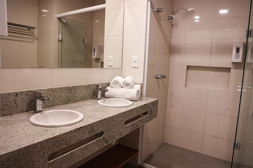 Fantástica Suite | 304 | Piscina | Academia |Sauna Hotel in Canela