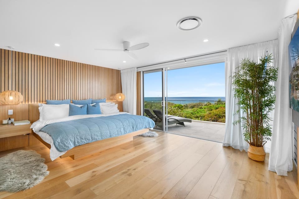 Bombora Beach House in Noosa Villa in Peregian Beach
