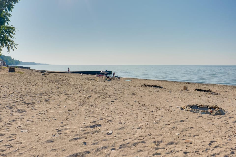 Wishin and Fishin Walkable Erie Home By the Beach! House in Millcreek Township