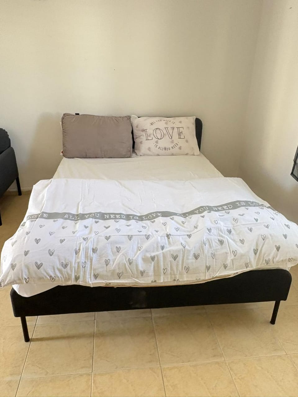 חוף הזהב Apartment in Haifa District