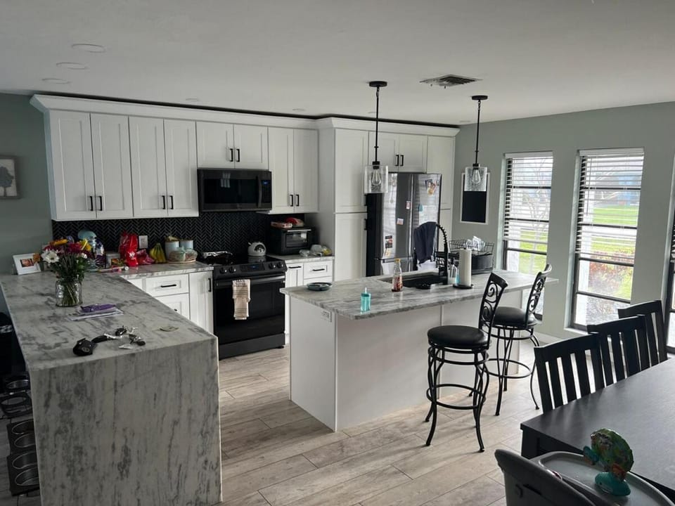 Affordable No-Pet Fee Cape Coral Getaway House in Cape Coral