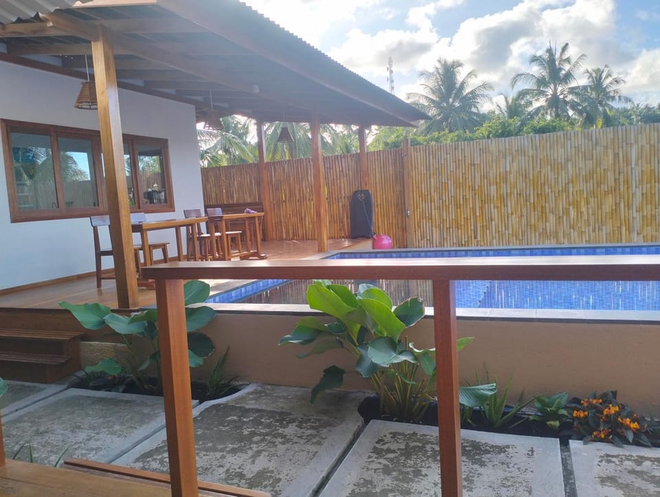 Garden, Balcony/Terrace, Pool view