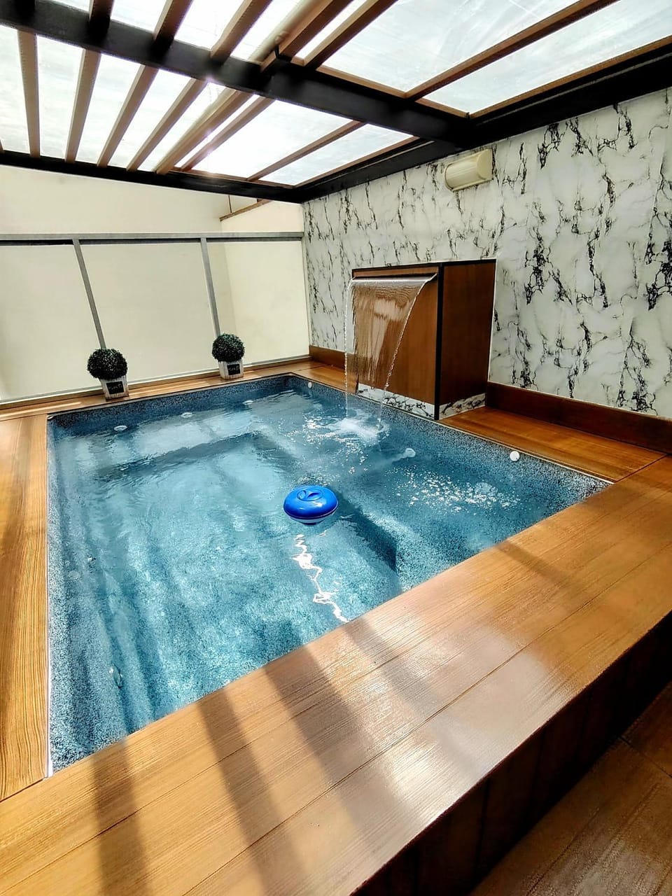 Hot Tub, Hot Tub, Pool view, Swimming pool