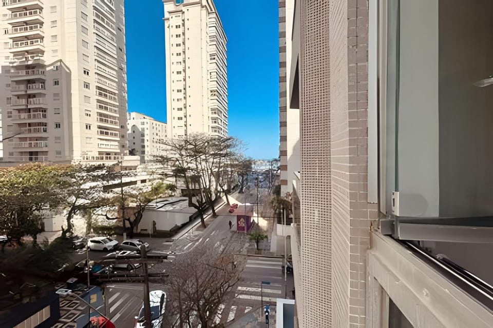 City view, Sea view