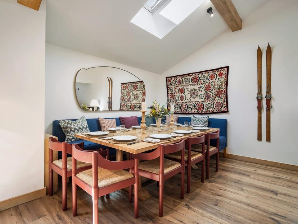 Appartement spacieux aux pieds des pistes avec sauna, pour 10 personnes - FR-1-570-73 Apartment in Les Allues