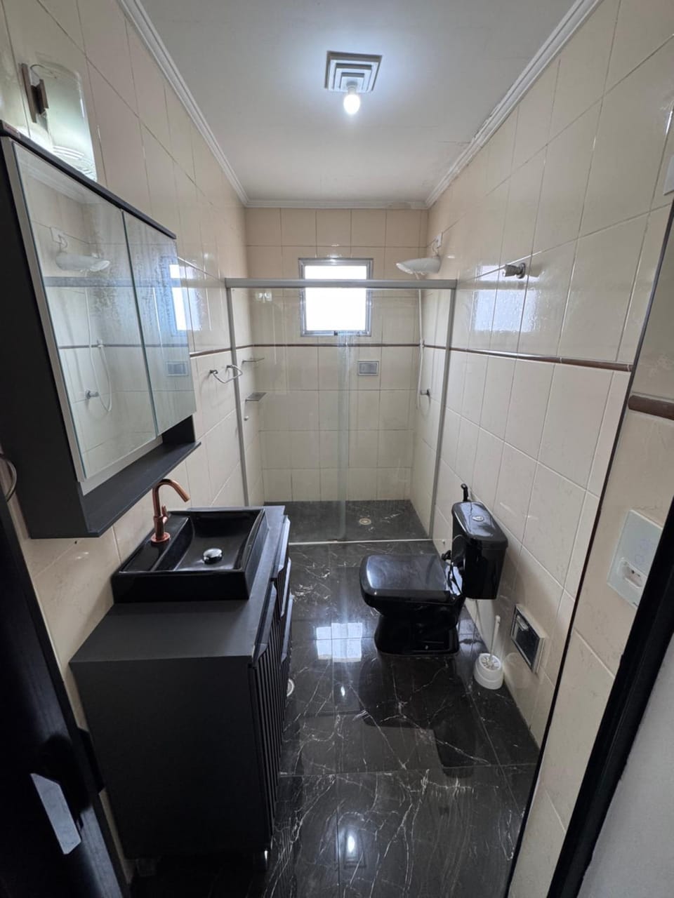 Cobertura com Piscina - Guarujá Enseada Apartment in State of São Paulo